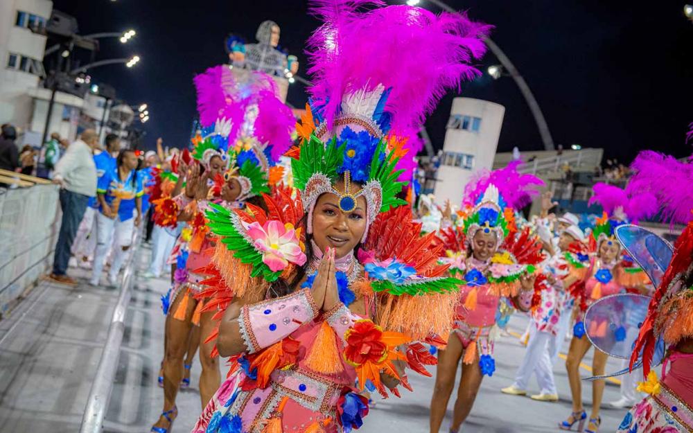 “A Essência que me Seduz” é o enredo da Unidos do Peruche